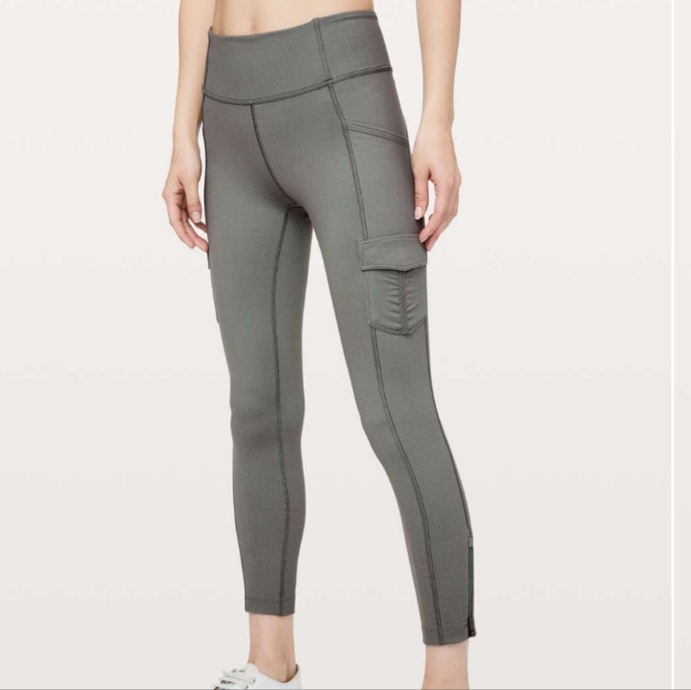 Lululemon Scenic Route 7/8 Tight *25"Grey Sage